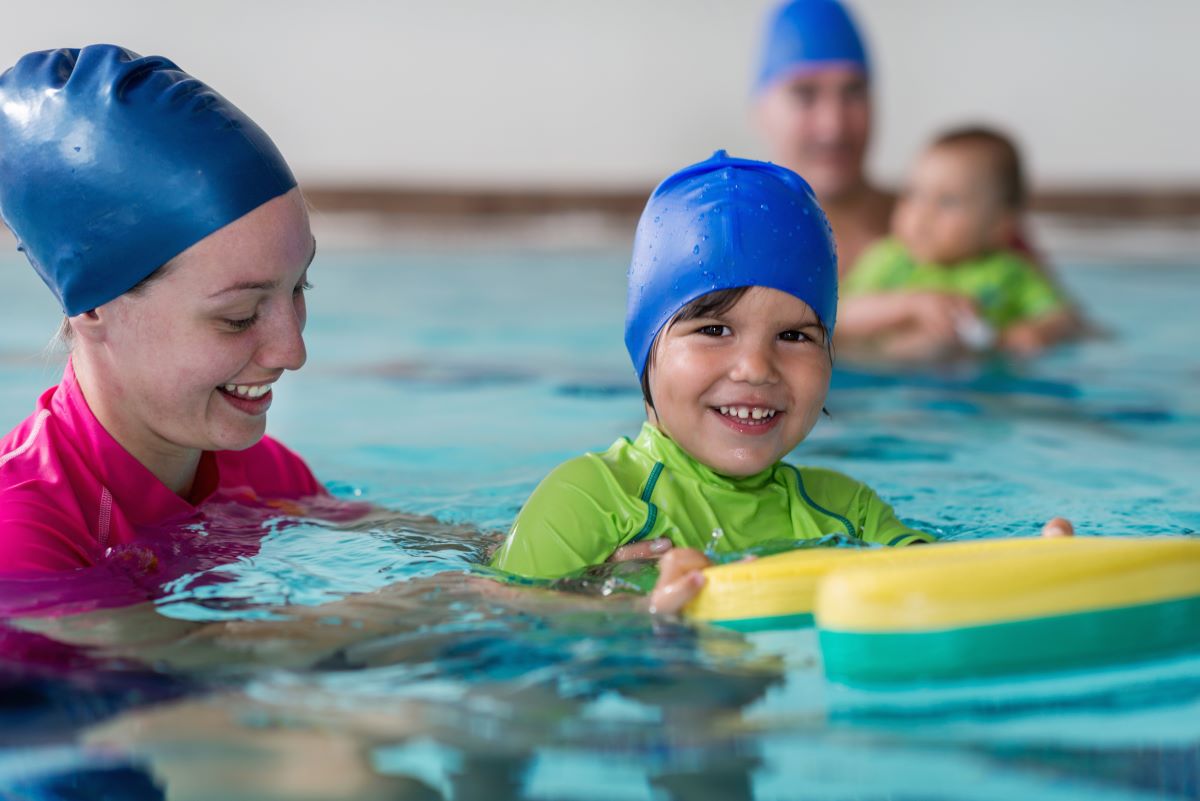 Schwimmen lernen in Karlsruhe — wann und wo am besten?